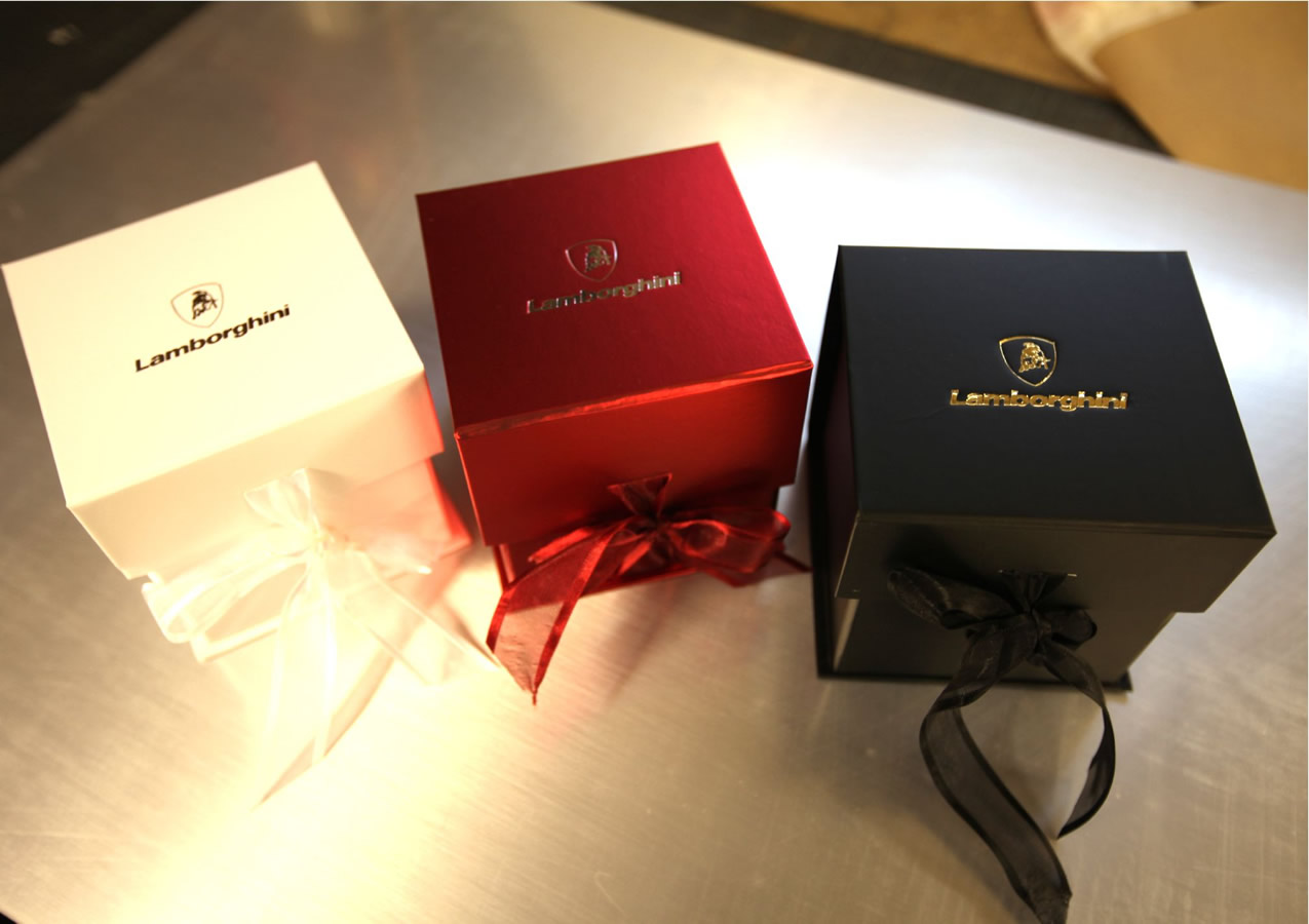 engraving-service-for-personalised-gifts-trophies-and-keepsakes